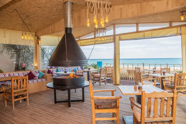 Kara Kedi Beach Bungalow