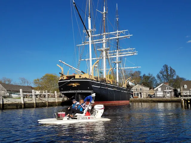 Mystic Seaport Museum - Sailing Center
