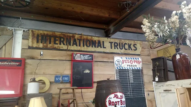 The Rusty Bucket Antiques and Collectibles