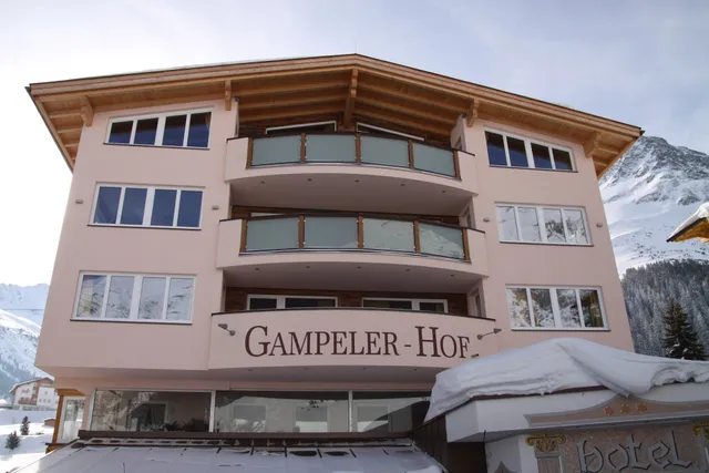 Hotel - Pension Gampelerhof