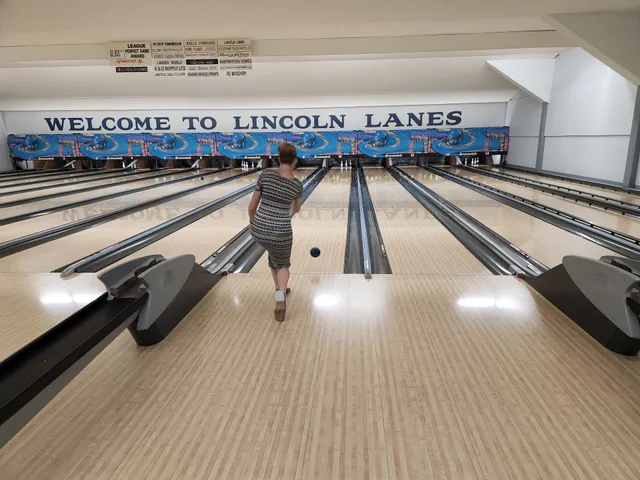 Lincoln Lanes Bowling