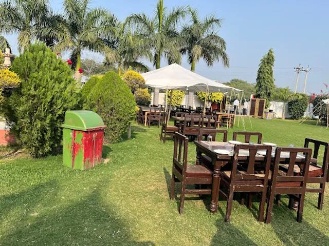 Lake View Fatehpur Sikri