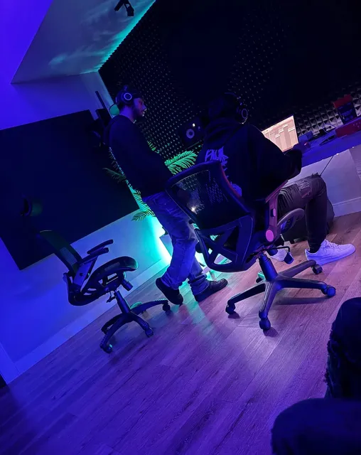 Surdy Luxury Recording Studio Los Angeles