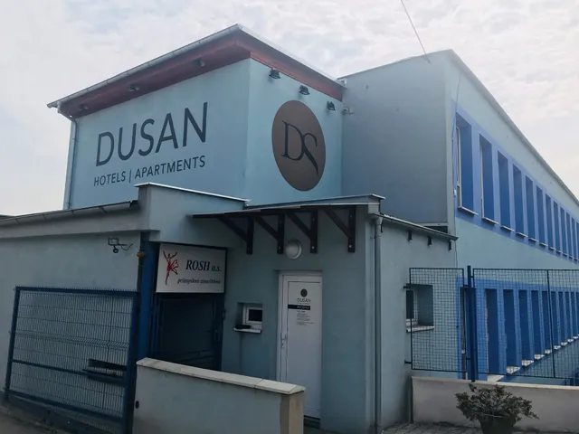 Dusan Apartments