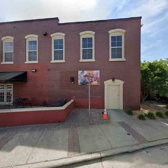 Lucci Blue's Social Cafe