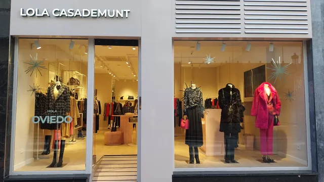 Lola Casademunt Oviedo