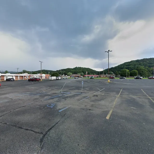 Eleanor Plaza Shopping Center