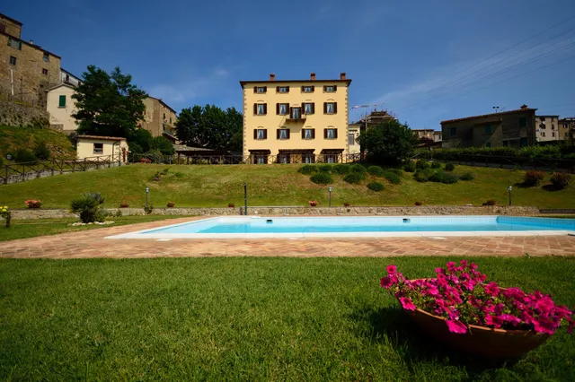 Country House Il Ciliegio - Appartamenti con Piscina