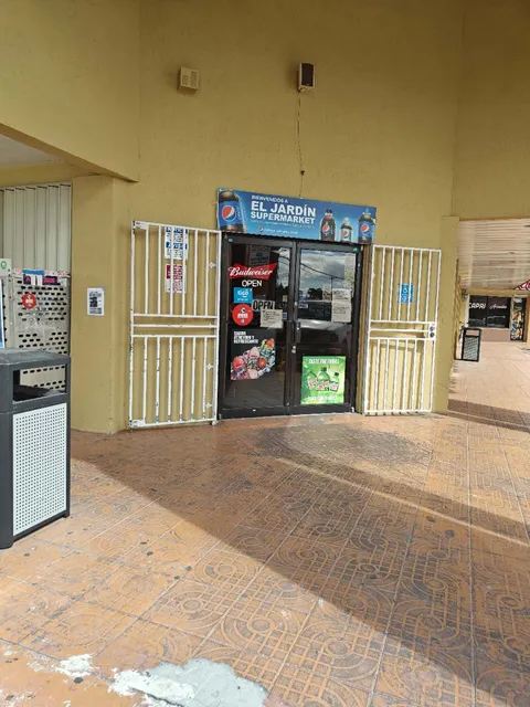 EL JARDIN SUPERMARKET