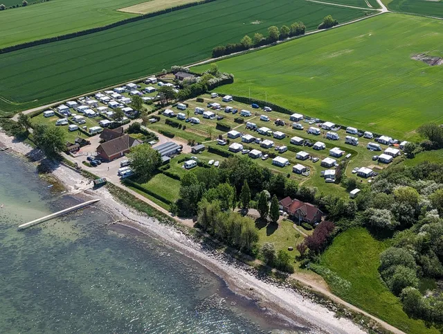 Lavensby Strand Camping
