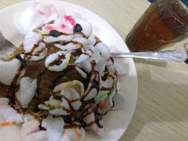 Tahu Tek-Tek Telor Simpang Alaya