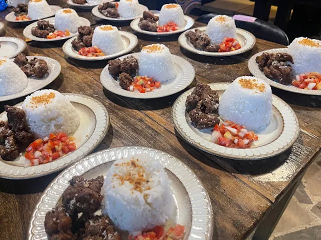 Hangout Resto Calle Uno