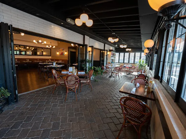 Brasserie by Chef Aless