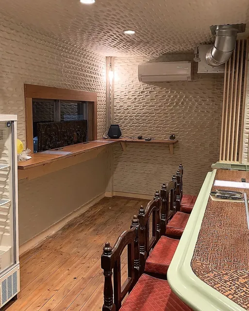 BeansMate. ピンチョスとナチュラルワインのスペインバル