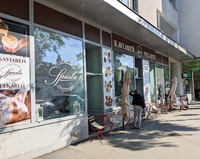 Spusta Odborarske namestie