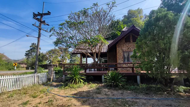 Pang Naresuan Resort