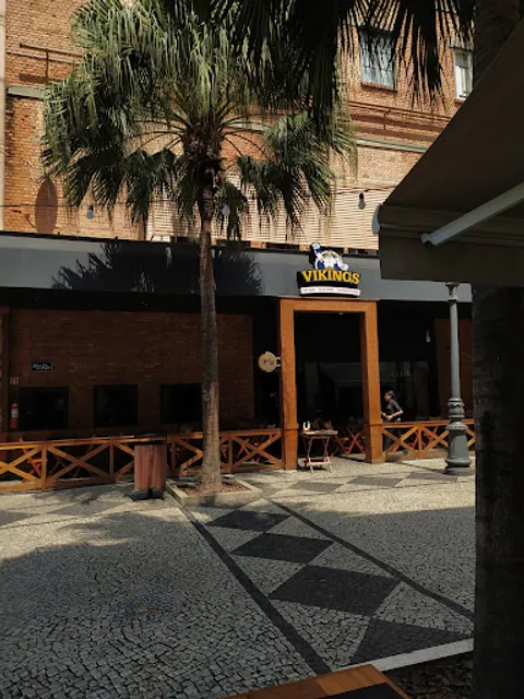 Vikings Steak & Sandwiches - Nova América