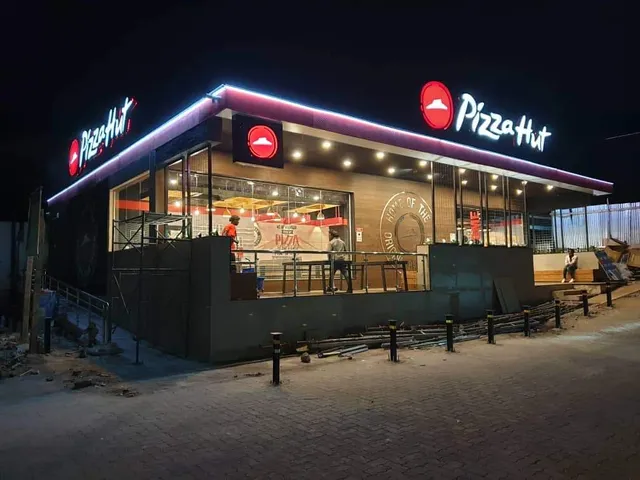Pizza Hut