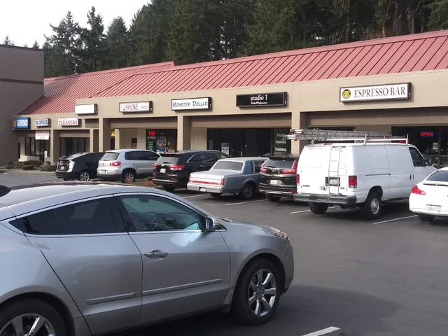 The Quad Shopping Center