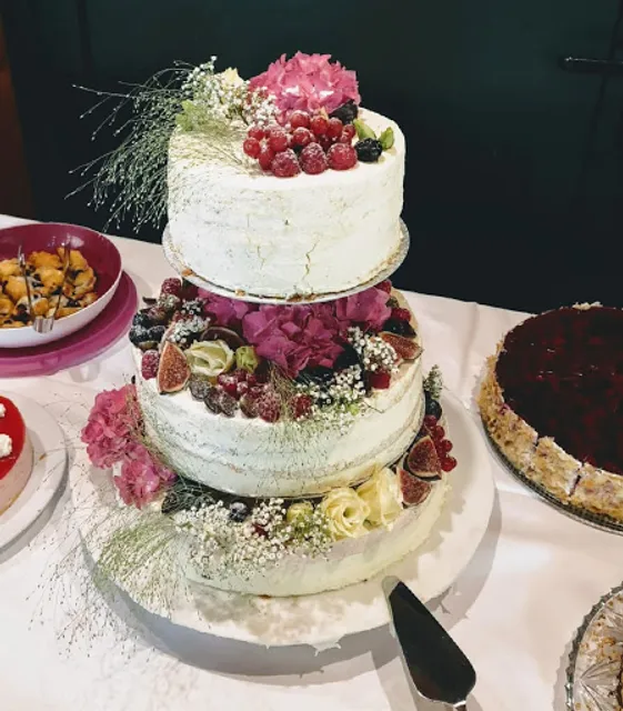 Bäckerei & Konditorei Heino Krahl e.Kfm. Inhaber Cornelia Marten