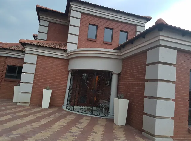 Aquila&Priscilla Guesthouse