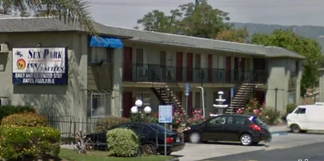 Sun Park Inn & Suites