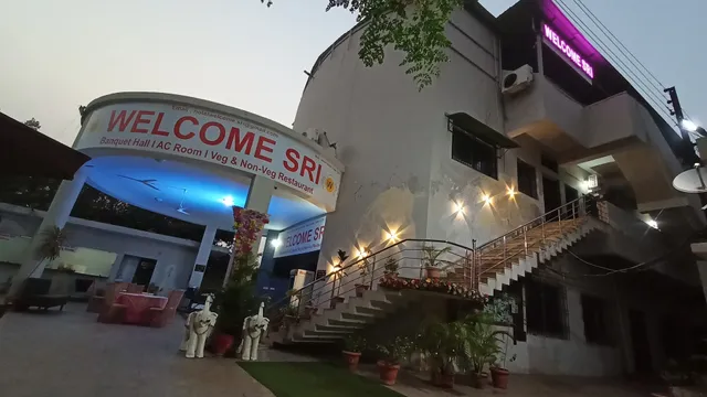 OYO Flagship Welcome Sri