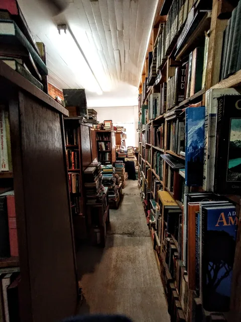 Pepper's Old & Rare Books