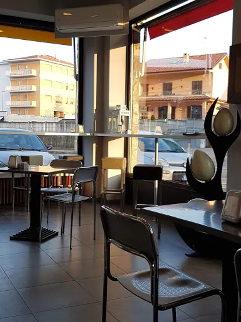 Bar Genova 58 di Dessì Katia & C.