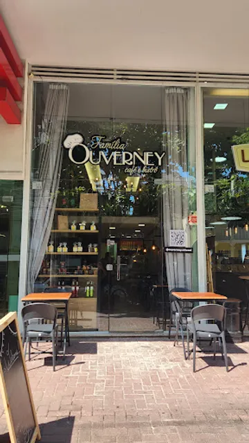 Over Café e Bistrô