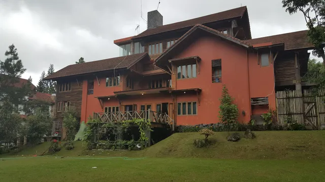 "Wanadri" Villa - Villa Istana Bunga