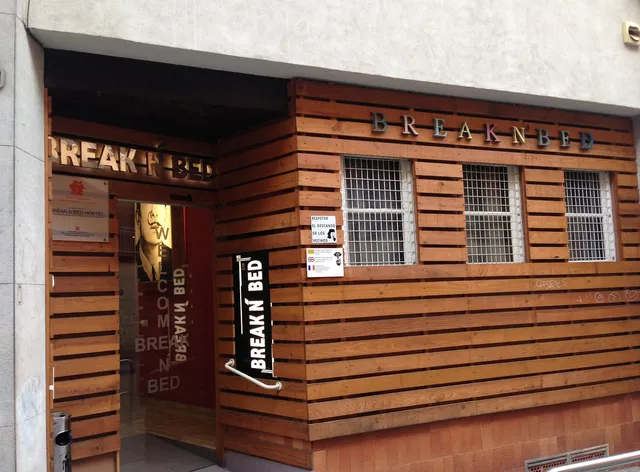 Break'n'Bed Hostel