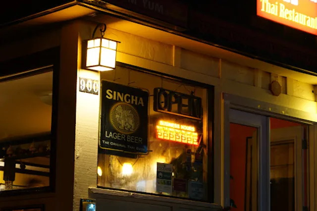 Yum Yum Thai Restaurant