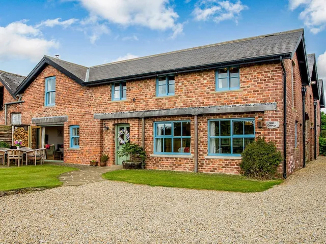Bousdale Farm Holiday Cottages