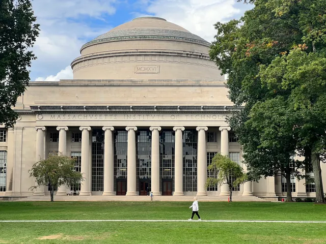 MIT Department of Physics