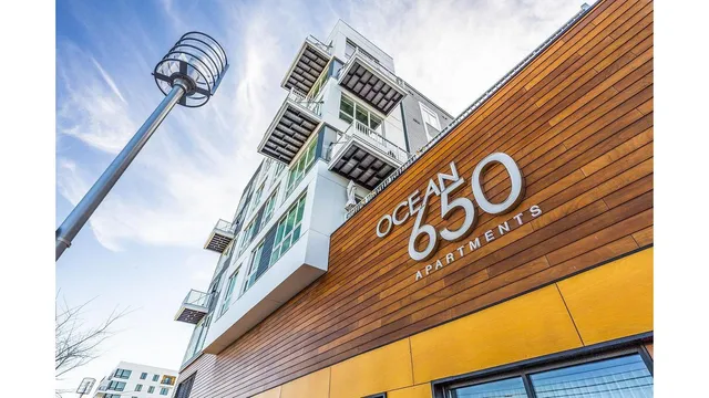 Ocean 650 Apartments