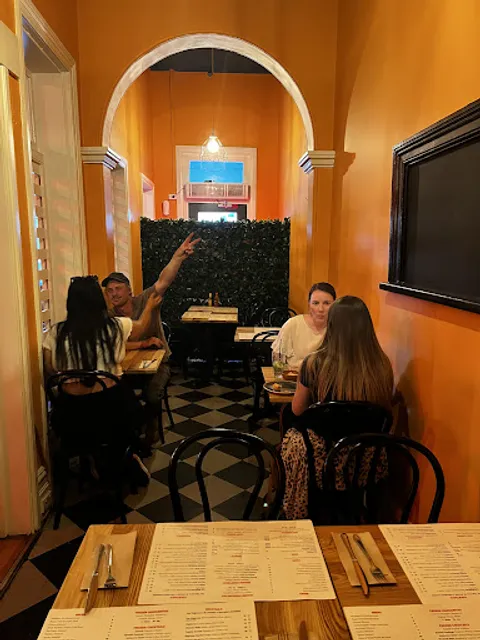 Las Margaritas Woodend