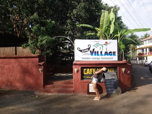 Café Village Restaurant and Bar