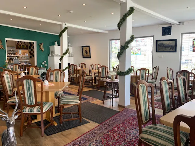 Intermezzo - Café am Bach > Barbara Enßlin9