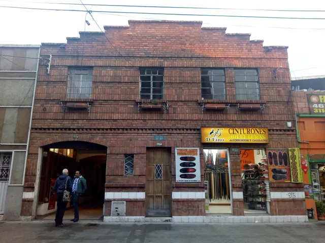 Leather Office Museum and 40's