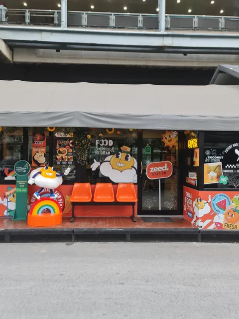 zeed.STATION Authentic Thai Pad Kaprao