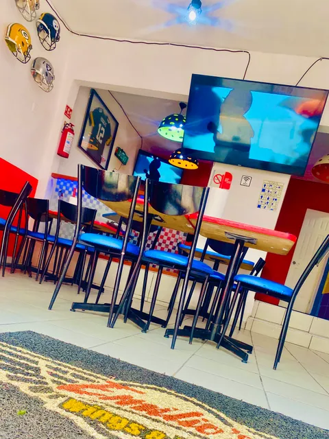 Emilio's Wings and Beer