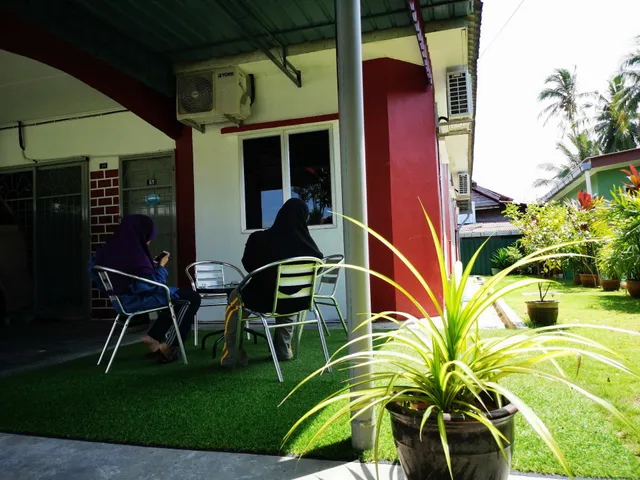 Ayang Guesthouse Parit Buntar