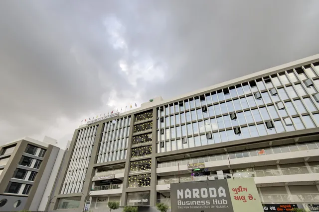 Super Hotel O Bharosa Inn