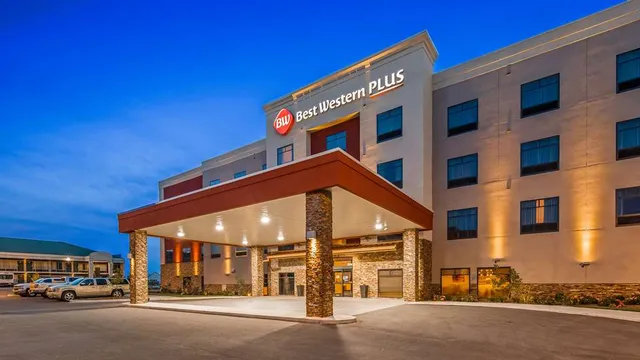Best Western Plus Elizabethtown Inn & Suites