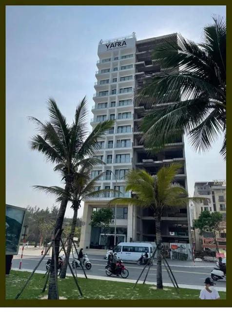 Yarra Ocean Suites Danang