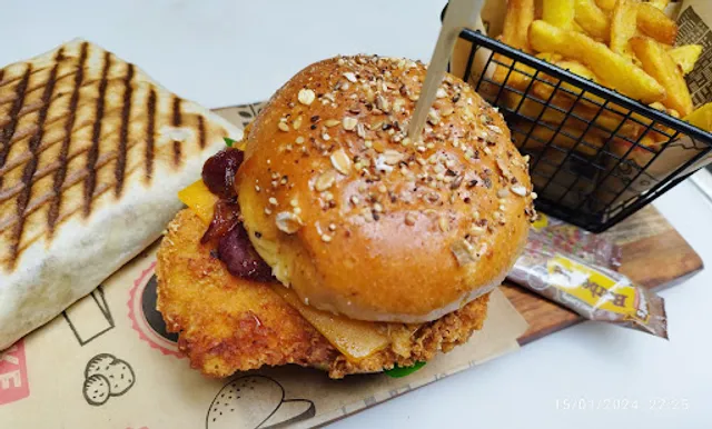 ORIZKOO Burger House