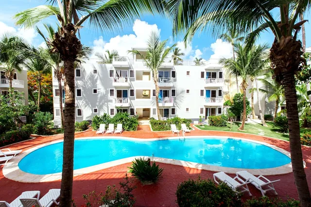 Ducassi Suites Beach Club & Spa