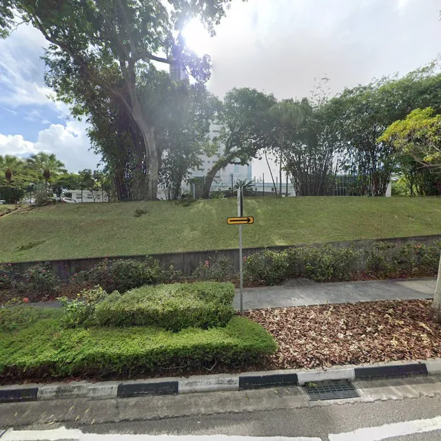 JE Educational College in Singapore, Singapore - reviews,open hours ...