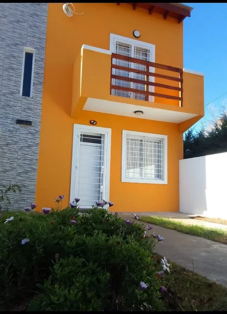 Dúplex Mar Del Tuyú Calle 6 7272